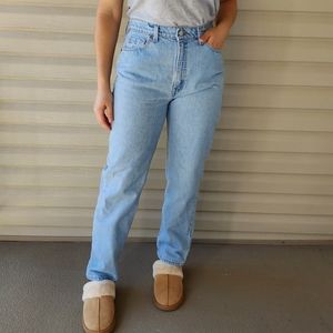 Vintage Levi's 512 mom jeans